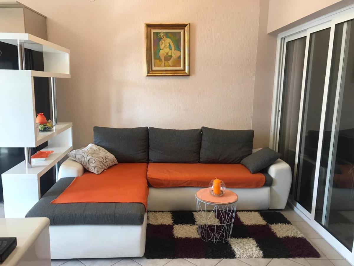 Petra Vir Exterior foto